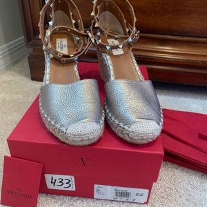 Valentino rockstud espadrille wedge